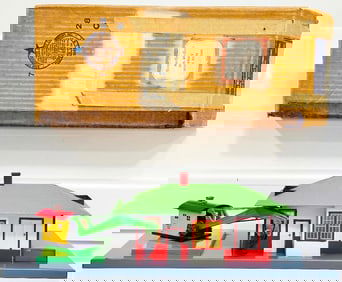 American Flyer Postwar S Gauge No. 612 Station with Crane Boxed