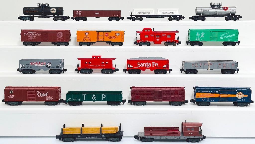 American Flyer Postwar and Modern S Gauge Eighteen (18) Assorted Freight Cars (1 of 6)