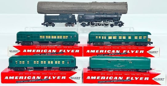American Flyer Postwar S Gauge 313 PRR Locomotive and Tender with original wrap - 951 green Baggage