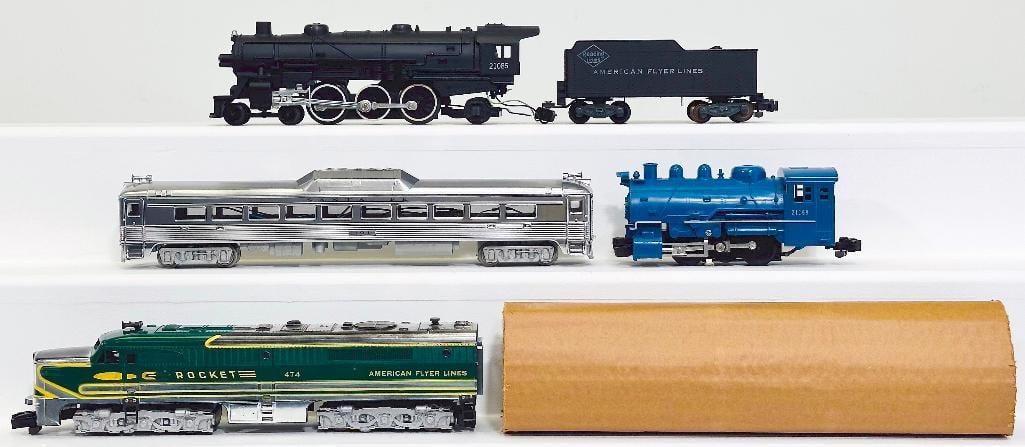American Flyer Postwar S Gauge 474 Rocket A Powered Diesel Unit/21158 blue Switcher/21085 Locomotive (1 of 8)