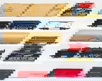 American Flyer Postwar S Gauge 300 Reading 4-4-2 Locomotive and Tender/ Royal Blue Freight Train Set