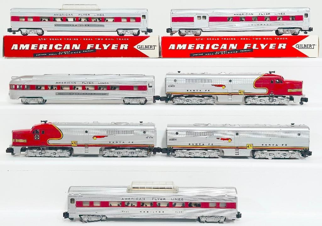 American Flyer Postwar S Gauge 470 - 471 - 473 Santa Fe A - B - A Alco Diesel Units and Four Cars: American Flyer Postwar S Gauge 470 - 471 - 473 Santa Fe A - B - A Alco Diesel Units and Four (4) Assorted Red Stripe Window Passenger Cars, with the 470 - 471 - 473, each in C7 plus or better. This Lo