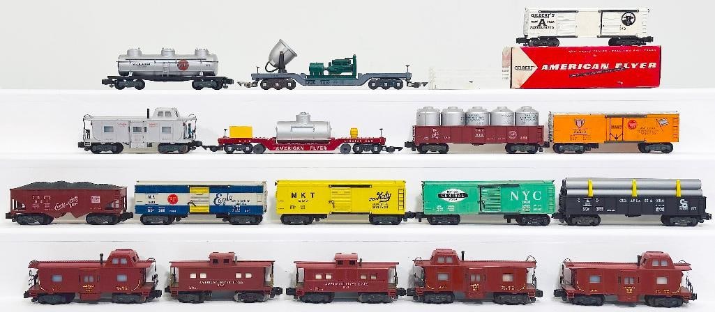 American Flyer Postwar S Gauge Eighteen (18) Assorted Freight Cars (1 of 9)