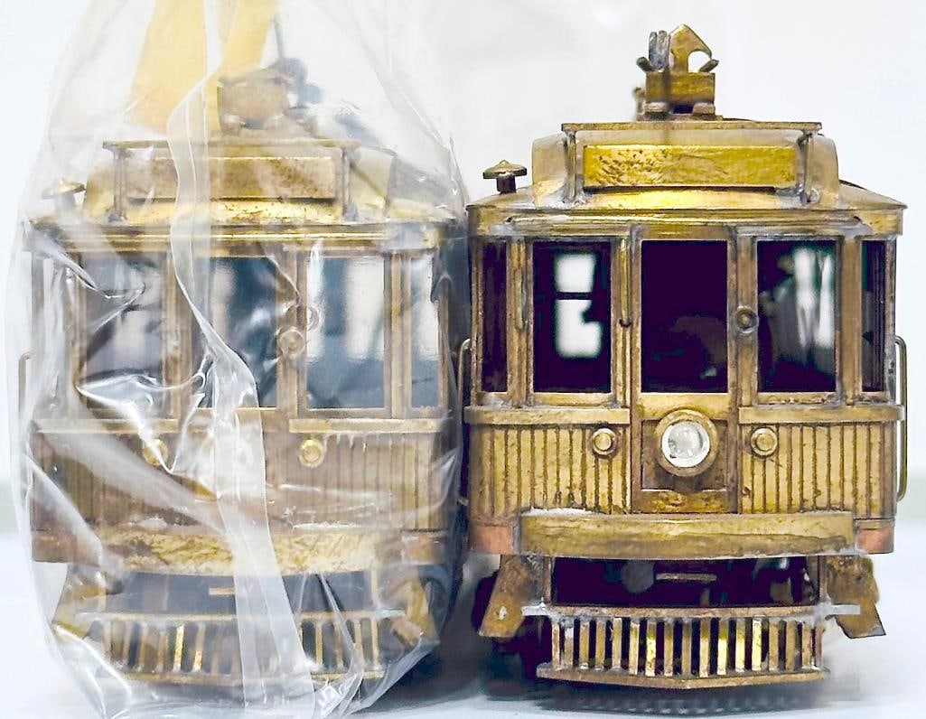 E. Suydam Brass HO Scale Pacific Electric Ten 1032 Class Wood Interurban Coach 55 feet Boxed X2 - 7