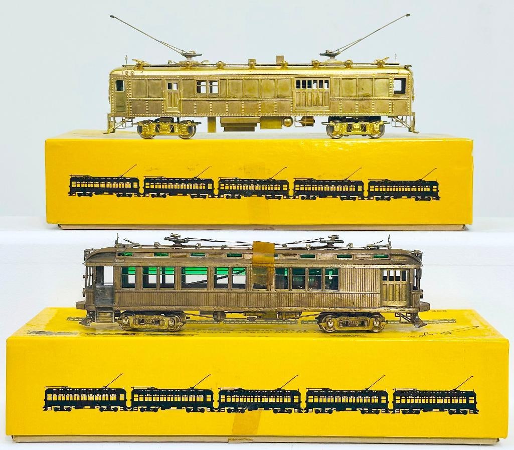 E. Suydam Brass HO Scale Railway Post Office Car Boxed and Pacific Electric 1360 Combination Baggage: E. Suydam Brass HO Scale Railway Post Office Car Boxed and Pacific Electric 1360 Combination Baggage - Coach 55 feet Boxed, each in C7 plus and each with its original box.