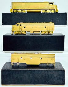 Hallmark Models Brass HO Scale EMD FP-7 B Unit (Shell Only) Boxed/EMD FP-7/9 Diesel Loco Boxed