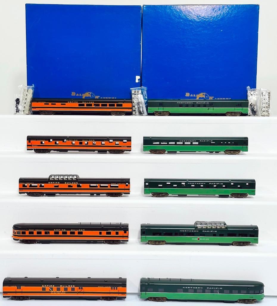 Balboa Models Brass HO Scale 855 Northern Pacific/ 800 Great Northern Empire Builder Passenger Car (1 of 9)