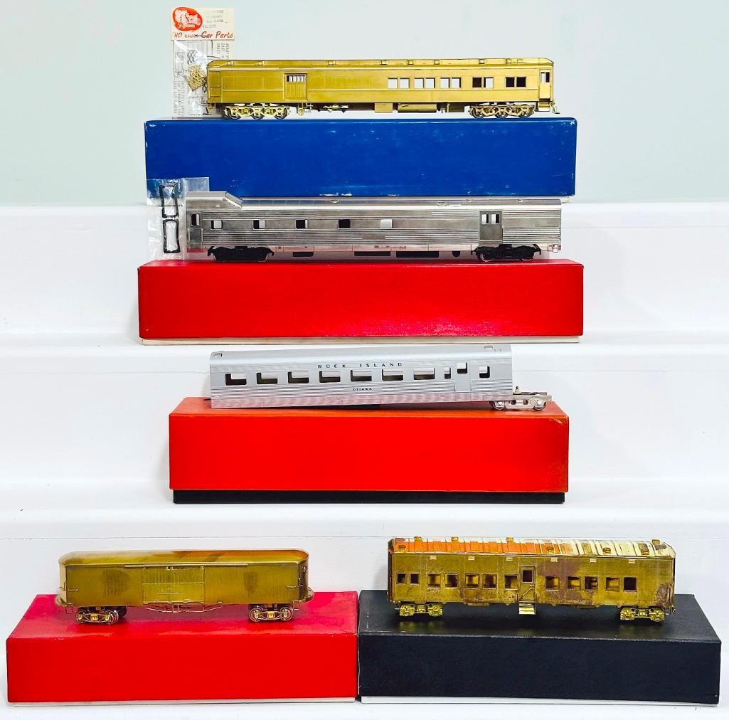 S. Soho Brass HO Scale CERA Box Trailer/Hallmark Models Brass HO Scale Troop Sleeper (1 of 8)