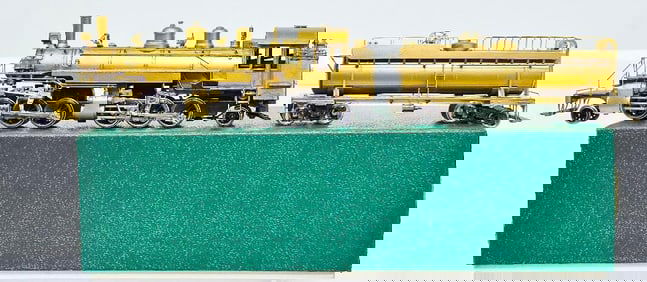 Northwest ShortLine Brass HO Scale Kosmos Timber Co. No. 11 2-6-6 -2 Locomotive and Tender Boxed