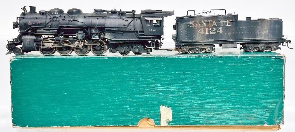 United Models Brass HO Scale Santa Fe Berkshire 2 - 8 - 4 Locomotive and Tender Boxed (1 of 7)
