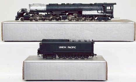 Tenshodo Custom-Built Brass HO Scale Union Pacific 4 - 8 - 8 - 4 Big Boy Locomotive and Tender Boxed