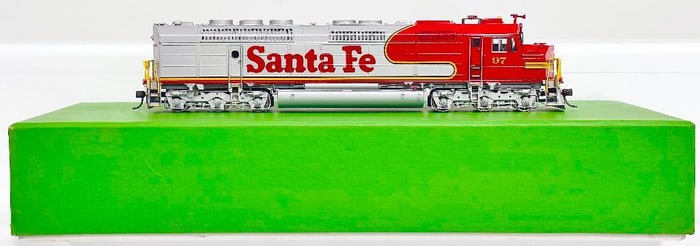 Overland Models Ajin Precision Brass HO Scale AT&SF SD FP 45 Switcher Boxed