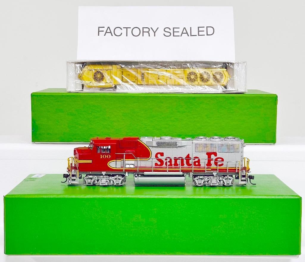 Overland Models Ajin Precision Brass HO Scale AT&SF GP 60 B Switcher and AT&SF GP 60M Switcher Boxed (1 of 8)