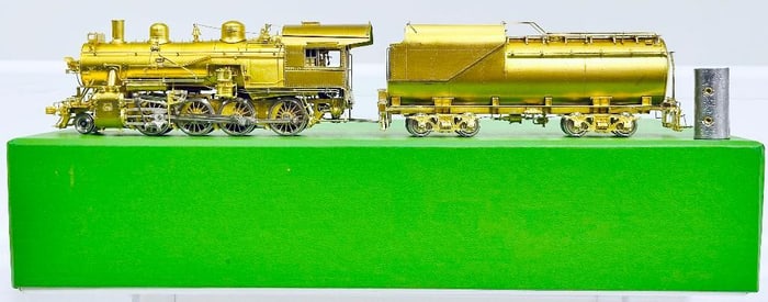 Overland Models Ajin Precision Brass HO Scale C&O GP - 9 2 - 8 - 0 Locomotive and Tender Boxed