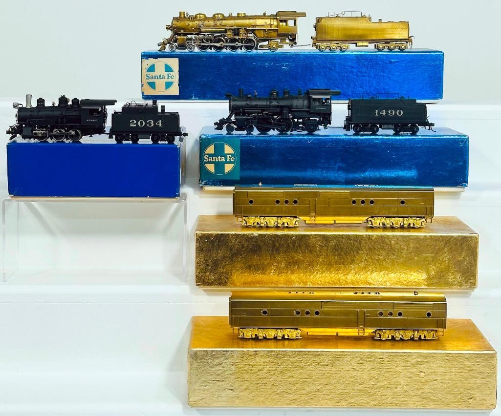 Balboa Models Brass HO Scale Santa Fe 9000 0 - 6 - 0 Locomotive and Tender/Oriental Limited Brass HO: Balboa Models Brass HO Scale Santa Fe 9000 0 - 6 - 0 Locomotive and Tender/Oriental Limited Brass HO Scale City of Los Angeles City of San Francisco Powered B Unit Boxed/Balboa Models Brass HO Scale S