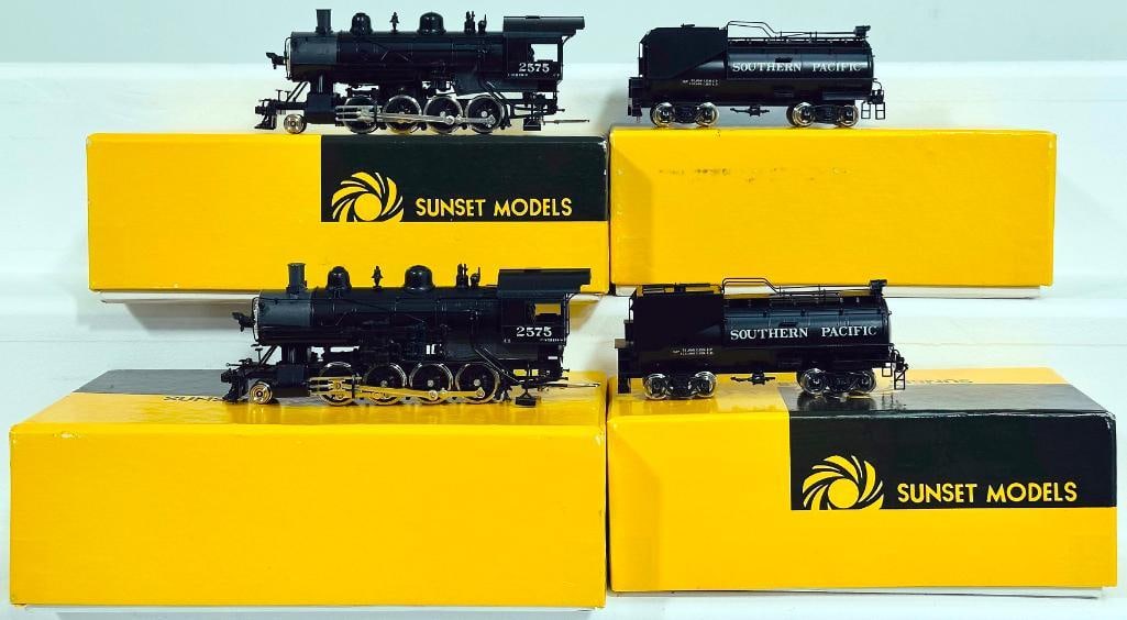 Sunset Models Prestige Series Brass HO Scale Southern Pacific 2 - 8 - 0 Locomotive and Tender Boxed (1 of 8)