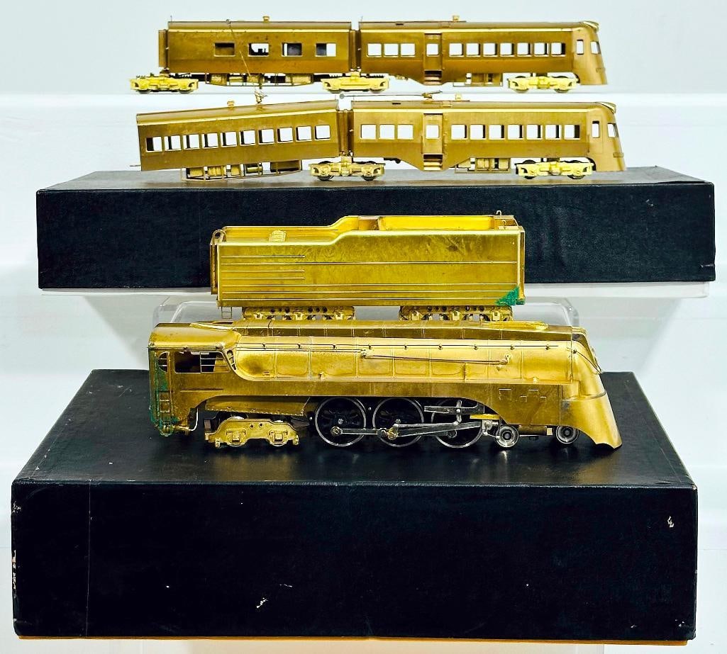 Nickel Plate Products Brass HO Scale Hiawatha Hudson Class F - 7 Loco and Electro-Liner Boxed: Nickel Plate Products Brass HO Scale Hiawatha Hudson Class F - 7 Loco and Electro-Liner Boxed, each in C7 plus or better each with its original box. The Hiawatha Hudson is operational, but with foam i