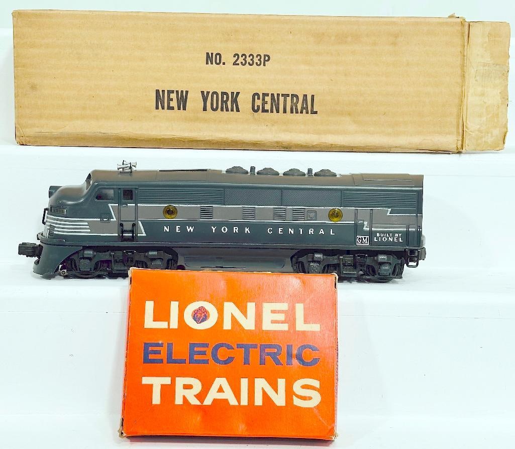 Lionel Postwar O Gauge 2333P New York Central A Powered Unit and 943 Exploding Ammunition Dump Boxed (1 of 9)