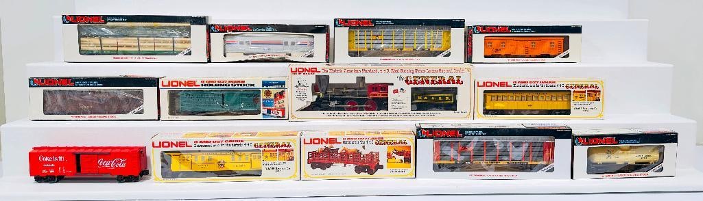 Lionel Modern O Gauge The General with Baggage Car X2 and Horse Car/Nine (9) Assorted Freight Cars (1 of 5)