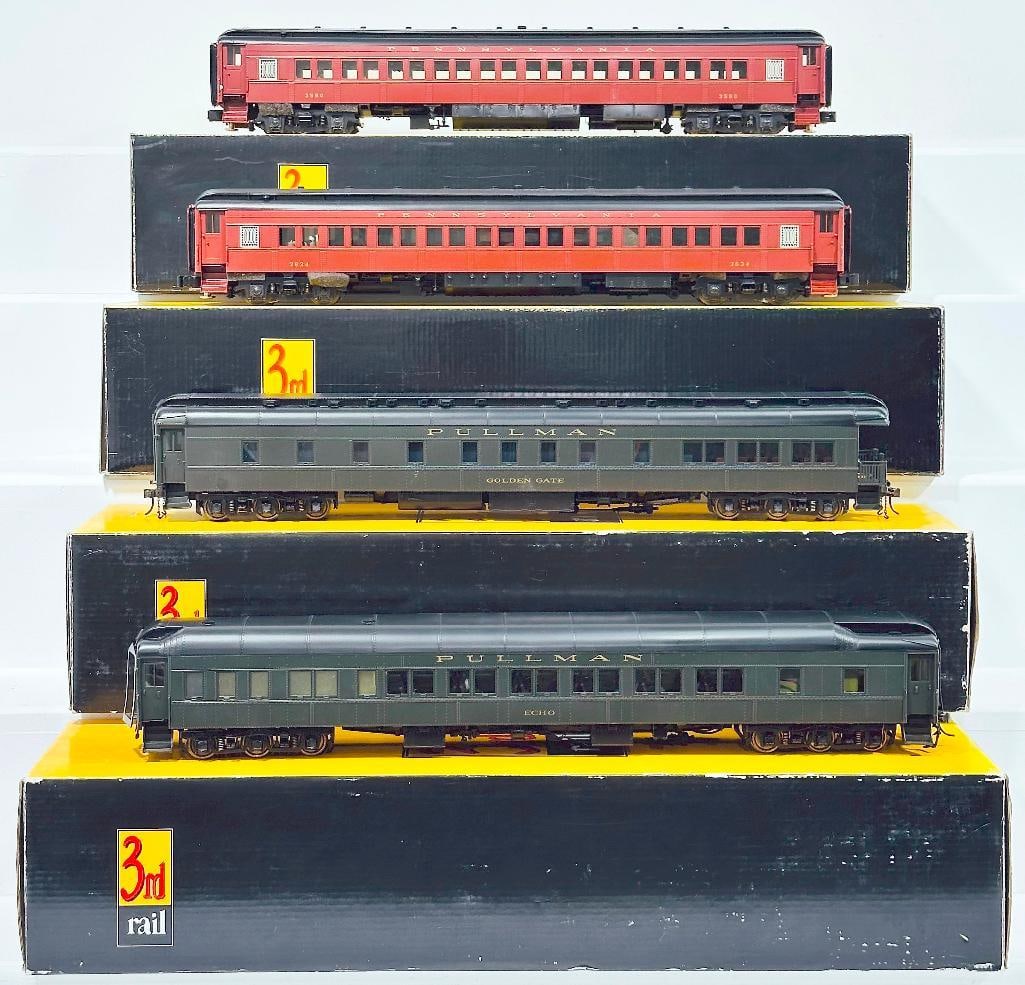 Sunset Models Modern O Gauge Pullman Standard Sleeper and Pullman Standard Observation Car/PRR P70 C (1 of 8)