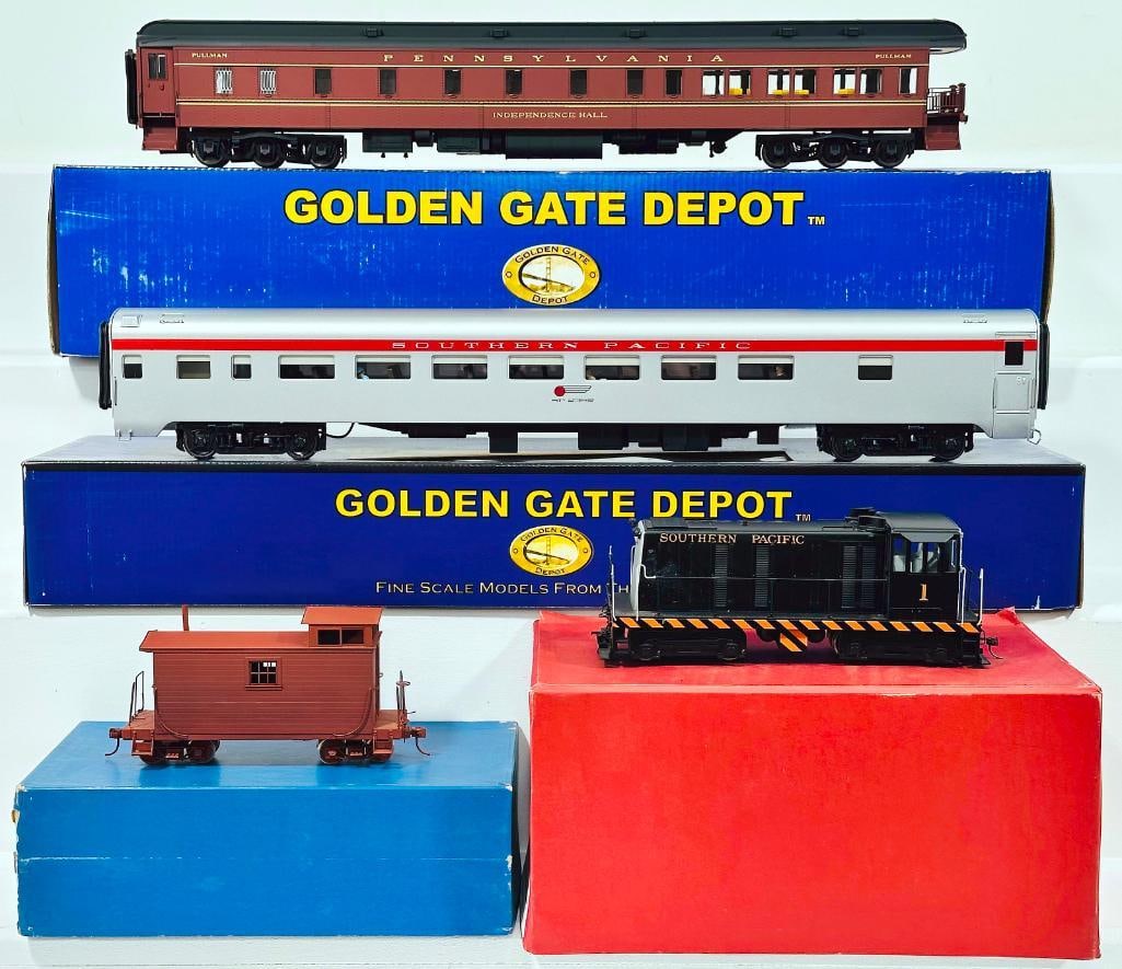RY Models Modern O Gauge SP GE 50 Ton Diesel Boxed/Golden Gate Depot Modern O Gauge PRR Diesel Obs.: RY Models Modern O Gauge SP GE 50 Ton Diesel Boxed/Golden Gate Depot Modern O Gauge PRR Diesel Observation and SP Lightweight Coach Boxed/LHEE Do Models Modern O Gauge Westside Lumber Caboose Boxed, e
