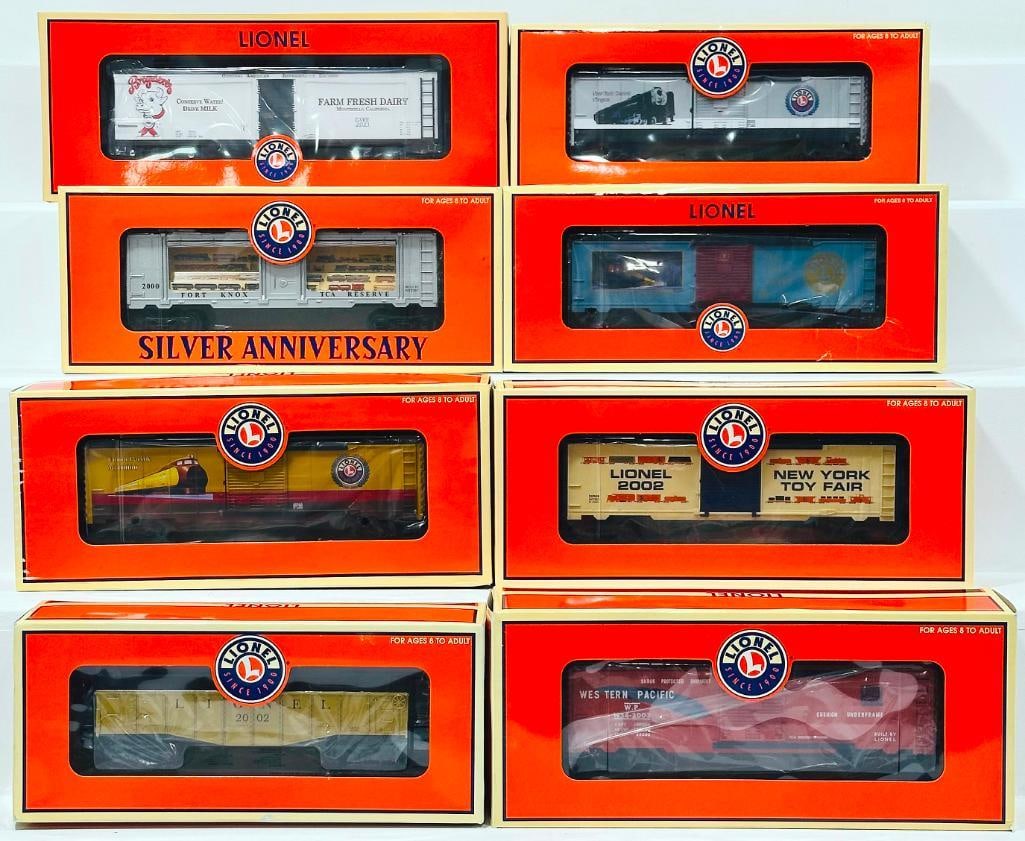 Lionel Modern O Gauge Eight (8) Assorted Freight Cars Boxed (1 of 5)