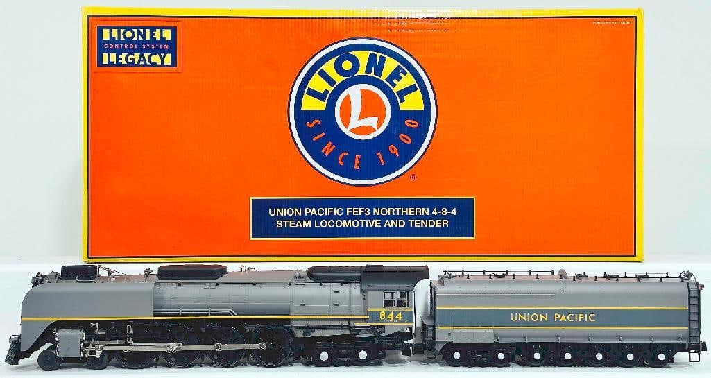 Lionel Modern O Gauge Union Pacific FE F3 Northern #844 Greyhound Locomotive and Tender Boxed (1 of 8)