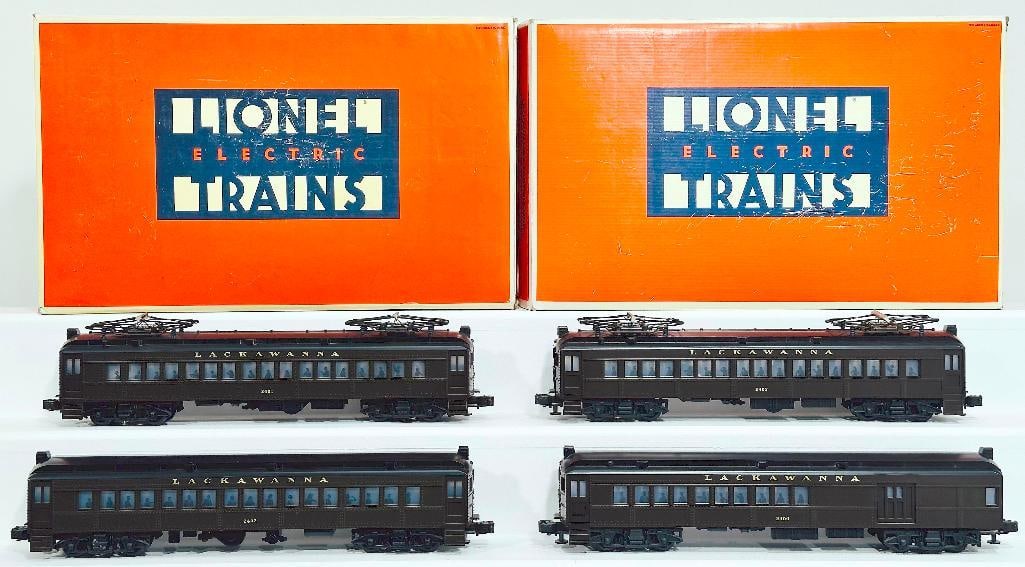 Lionel Modern O Gauge Lackawanna Multiple?Unit Commuter Cars and Lackawanna Multiple?Unit Commuter (1 of 8)