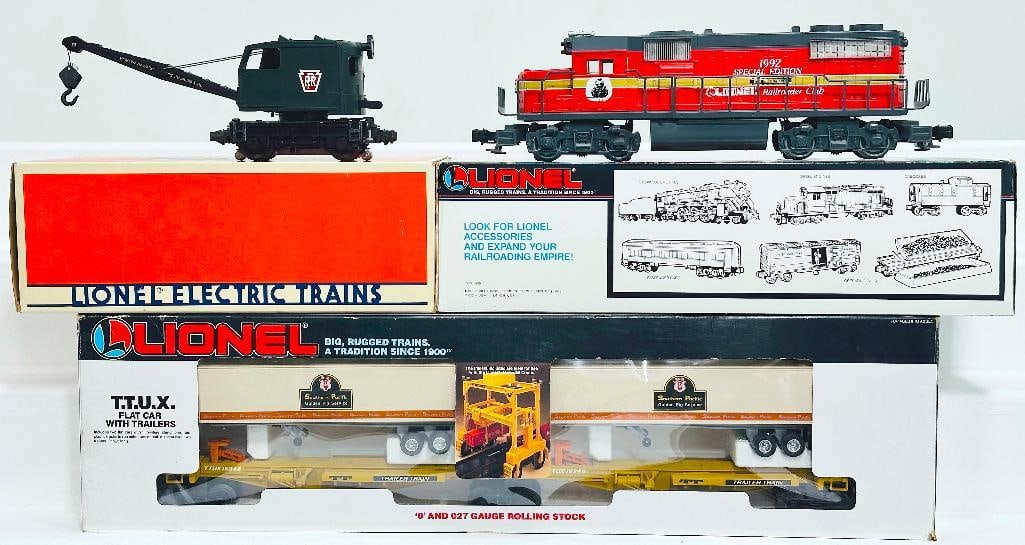 Lionel Modern O Gauge Railroad Club GP?30 Diesel Engine/Pennsylvania Burro Crane/SP TTUX Boxed (1 of 8)
