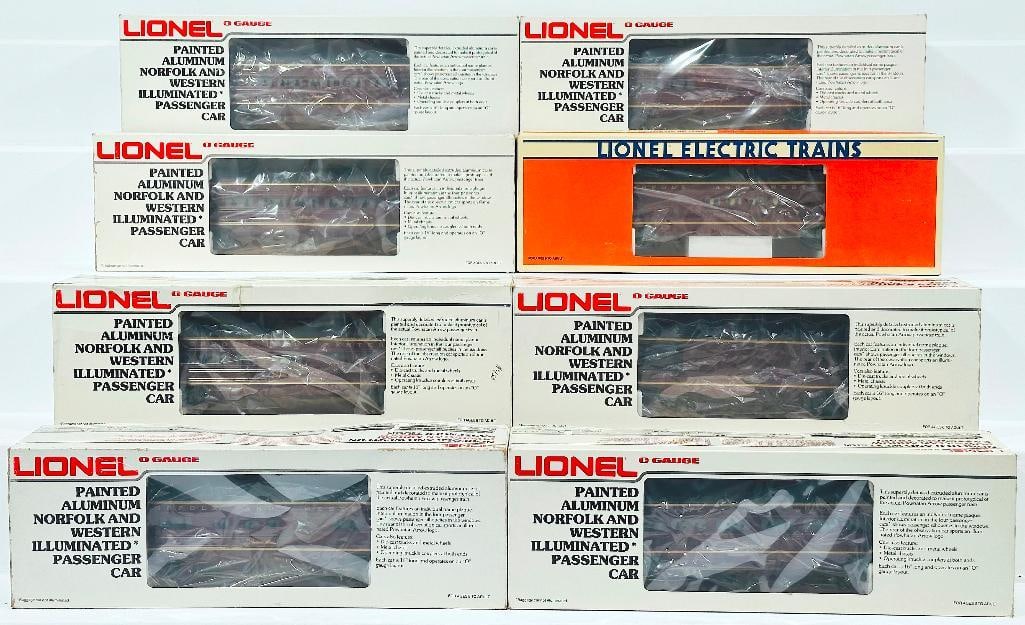 Lionel Modern O Gauge Eight (8) Assorted Norfolk and Western Passenger Cars Boxed (1 of 5)