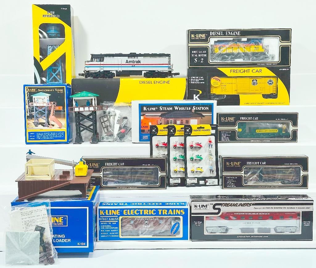 K-Line Modern O Gauge Amtrak 40 PH Diesel Engine/Assorted Accessories/Assorted Freight Cars Boxed (1 of 14)