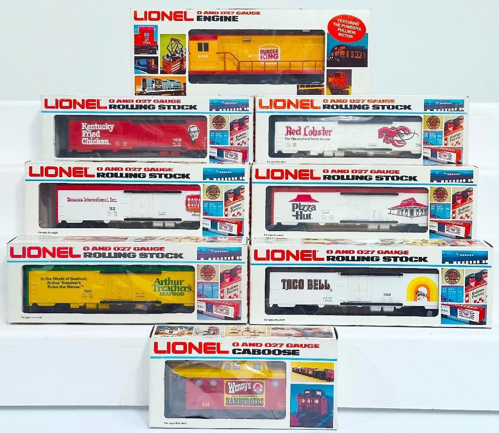 Lionel Modern O Gauge Burger King GP - 20 Diesel Switcher and Seven (7) Assorted Freight Cars Boxed (1 of 6)