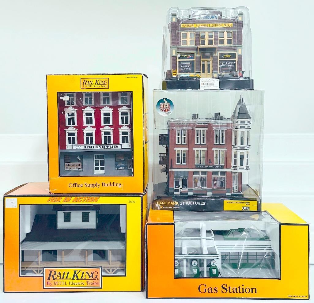MTH RailKing Modern Office Supply Building/Dry Goods Transfer Warehouse/Gas Station Boxed (1 of 9)