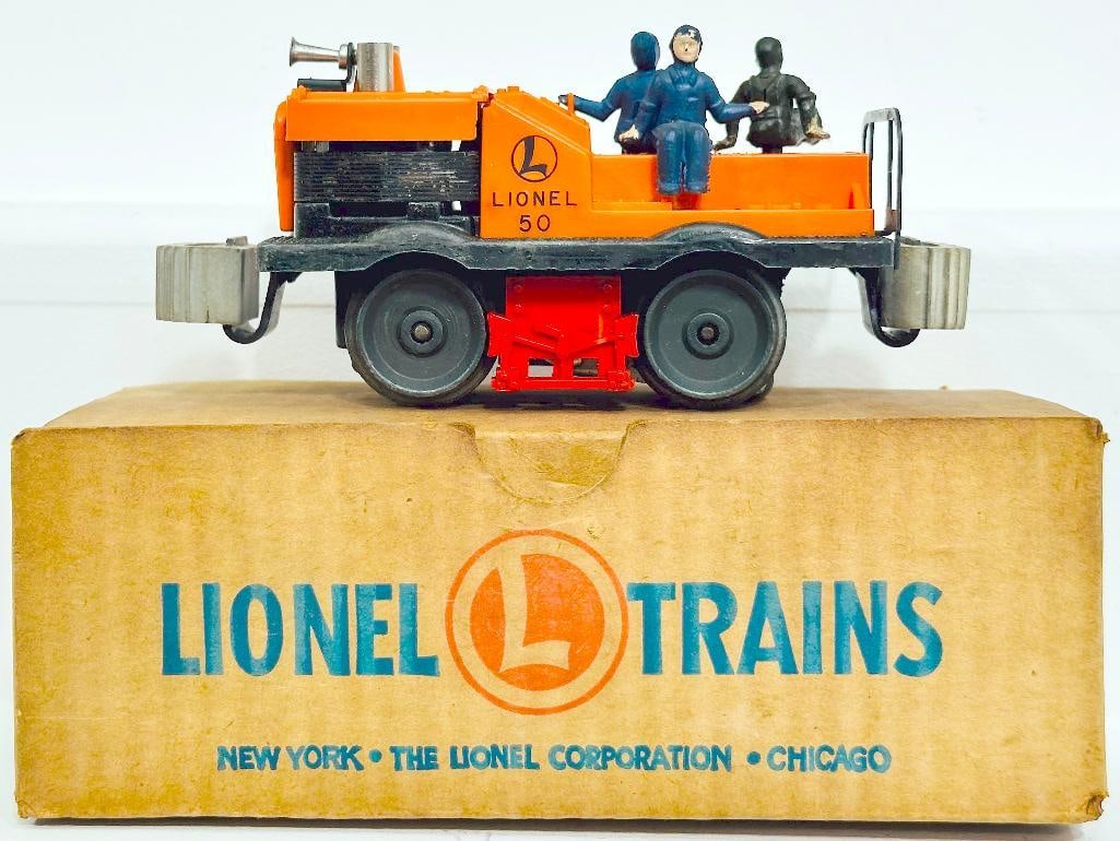 Lionel Postwar O Gauge 50 Gang Car Gray Bumper Boxed RARE: Lionel Postwar O Gauge 50 Gang Car Gray Bumper Boxed RARE, in C7 plus and with its original box, liner and instructions. This is the rare gray bumper variation.