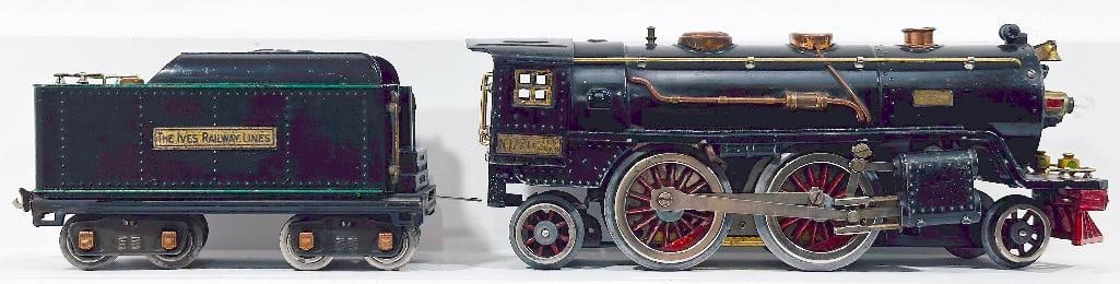 Ives Prewar Wide Gauge 1770 Locomotive and 1760 Tender (1 of 6)