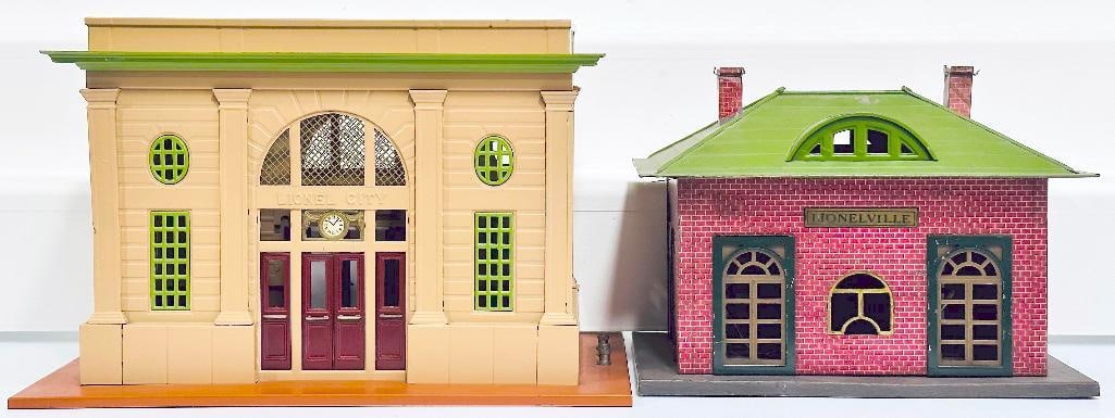 Lionel Prewar 126 Station and 112 Early Colors Station (1 of 6)