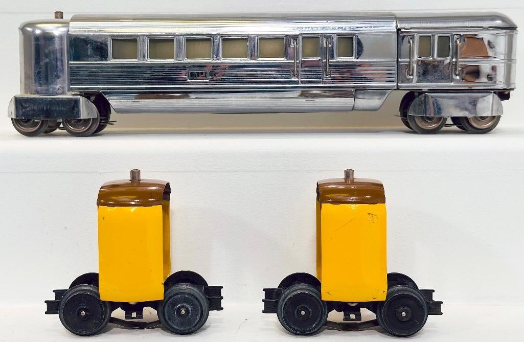 Lionel Prewar O Gauge 619 Chrome Streamliner Observation Car with vestibule and 753 Vestibule X2 (1 of 6)