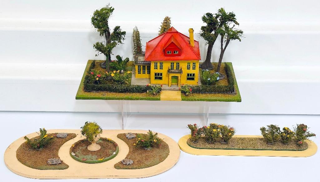 Lionel Prewar Ron Morris 911 Plot with Suburban House/ 914 Ron Morris Plot/ 922 Ron Morris Plot (1 of 5)