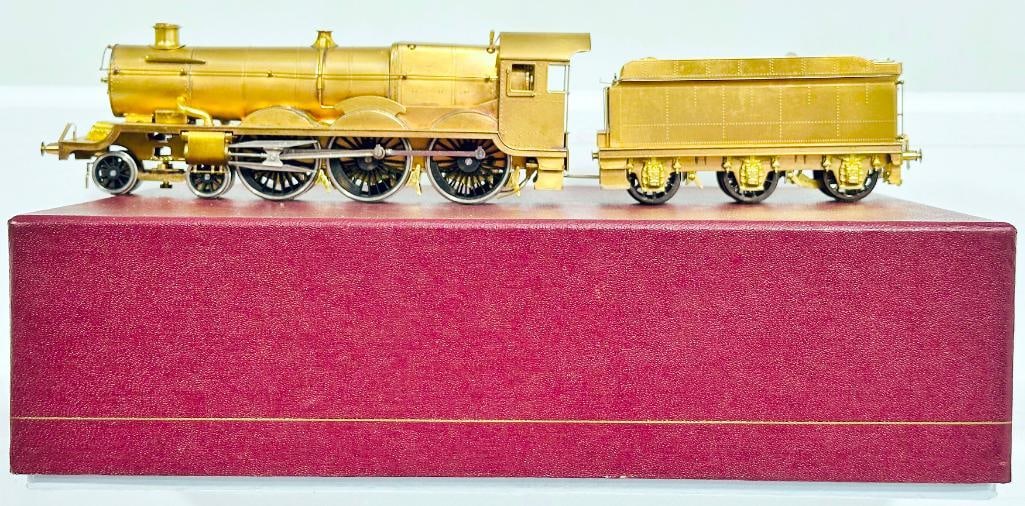 Fulgurex Modern HO Brass Great Western Castle Class Locomotive and Tender Boxed (1 of 8)
