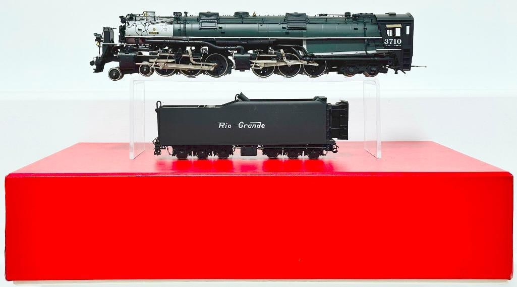 Key Imports Modern HO Brass L - 105 Denver & Rio Grande Western Challenger 4 - 6 - 6 - 4 Locomotive (1 of 8)
