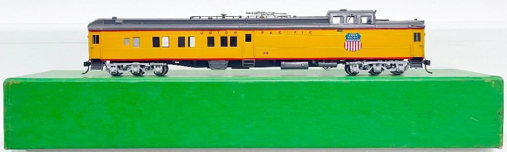 Overland Models Modern HO Brass UP Dynamometer Car Boxed (1 of 8)