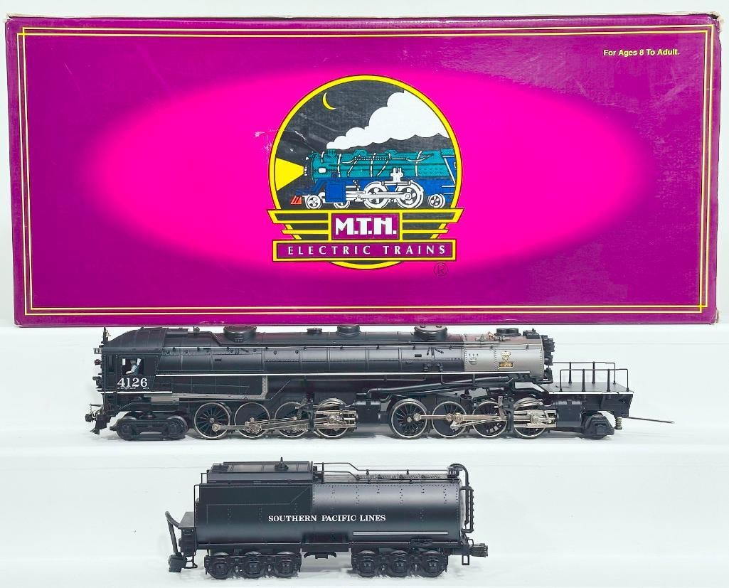 MTH Modern O Gauge Southern Pacific AC–6 Cab Forward Diecast Locomotive and Tender with PS 1.0 (1 of 8)