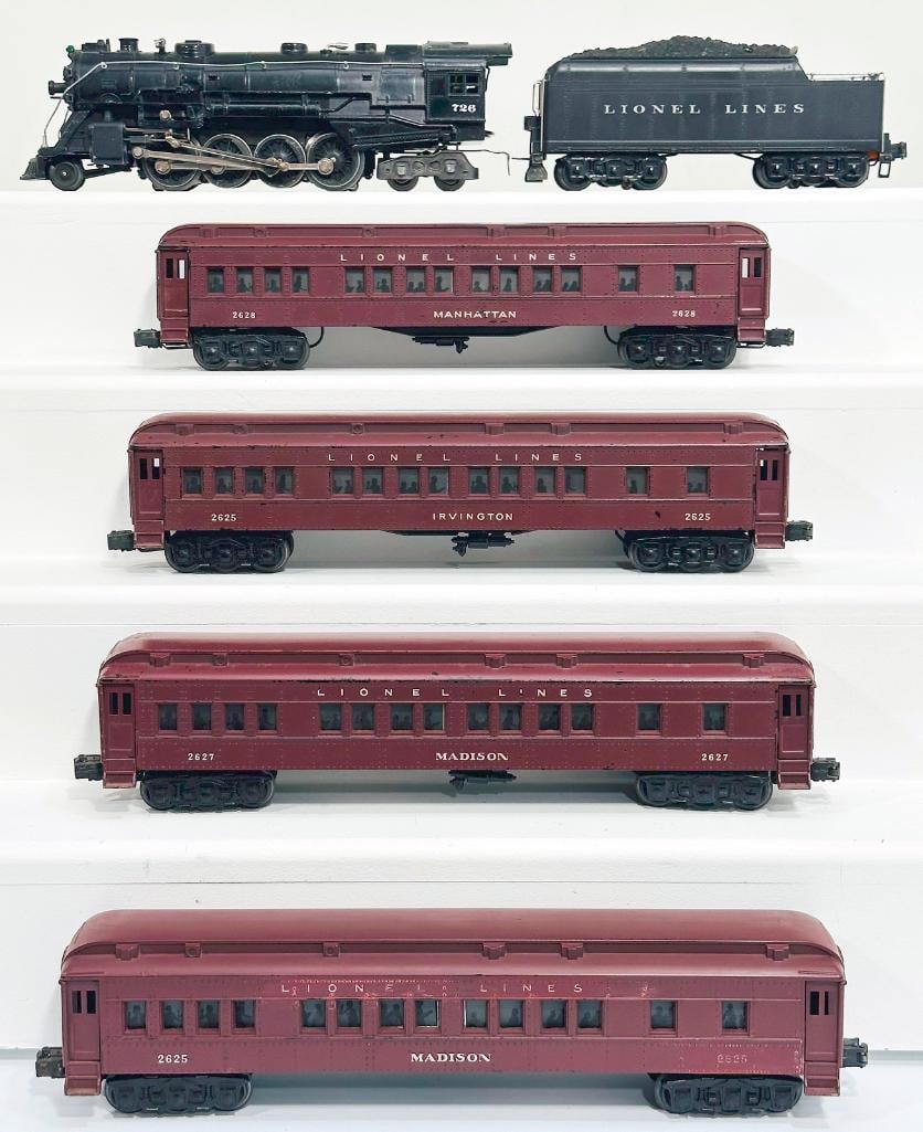 Lionel Postwar O Gauge 726 Locomotive and 2426W Tender with Four (4) Assorted Madison Cars (1 of 6)