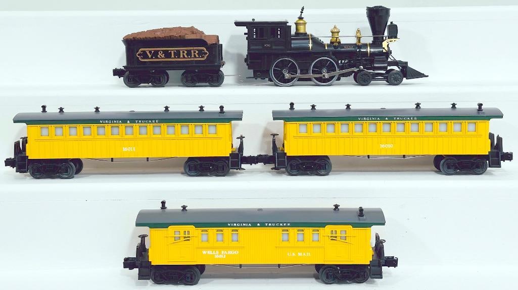 Lionel Modern O Gauge 8702 Reno 4 – 4 – 0 Locomotive and Tender and three (3) assorted (1 of 6)