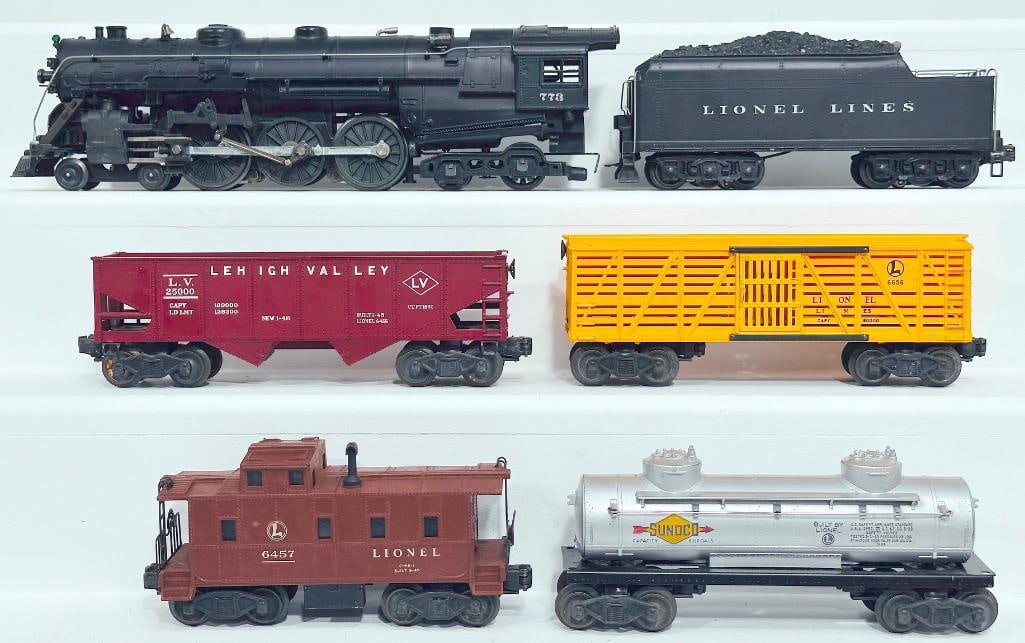 Lionel Postwar O Gauge 773 Locomotive and 2426W Tender and Four (4) Assorted Freight Cars (1 of 6)