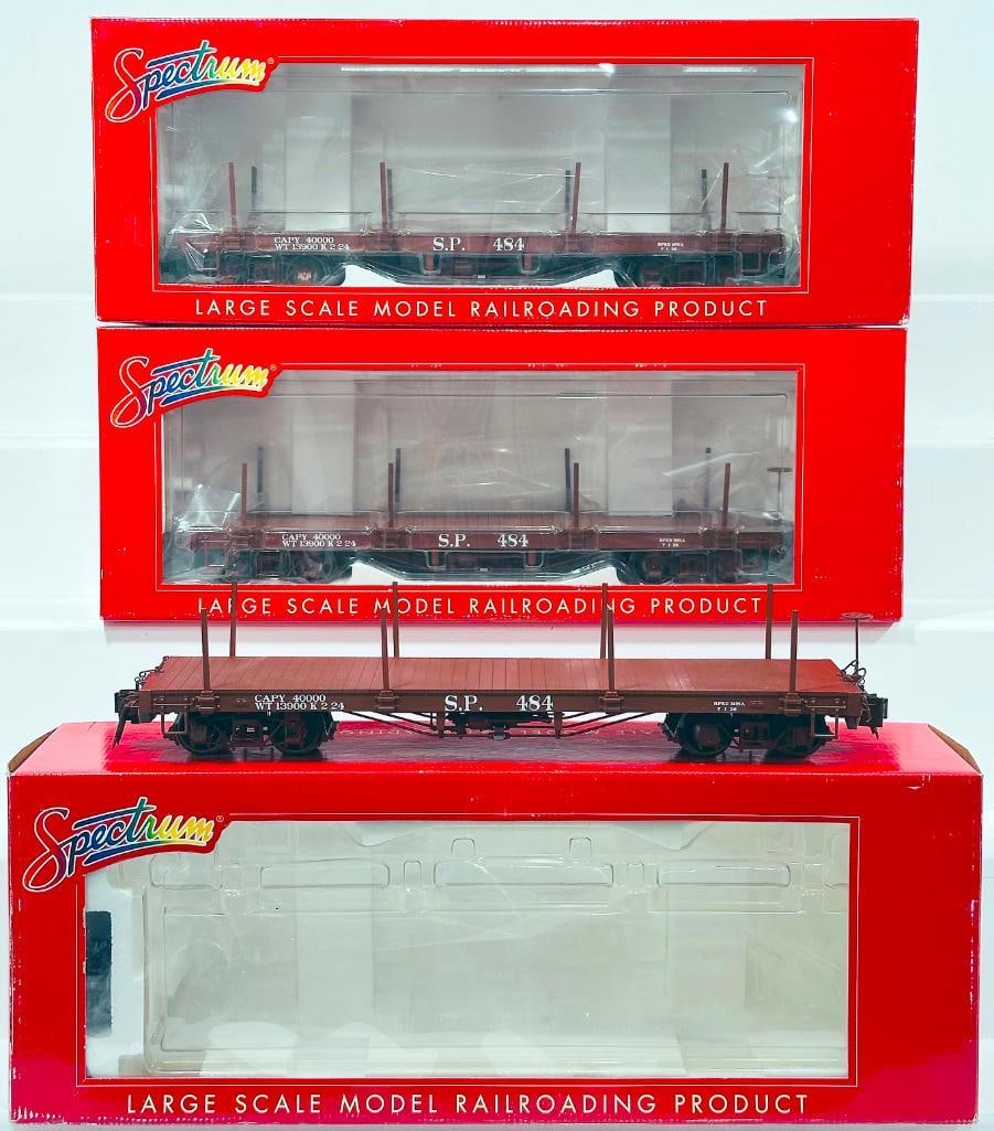 Spectrum Modern G Scale Southern Pacific Flat Car Boxed X3: Spectrum Modern G Scale Southern Pacific Flat Car Boxed X3, each in C8 and each with its original box. The Lot longest item in this Lot is 25 inches.
