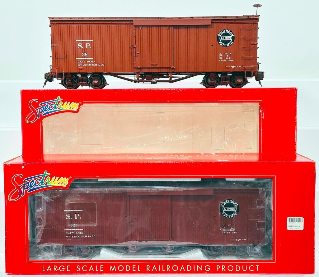 Spectrum Modern G Scale Southern Pacific Box Car Boxed X2: Spectrum Modern G Scale Southern Pacific Box Car Boxed X2, each in C8 and each with its original box. The longest item in this Lot is 25 inches.
