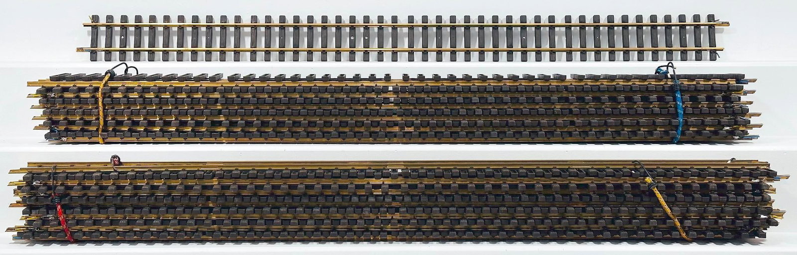 LGB Modern G Scale 48 inch Sections of Straight Track X23 (1 of 2)