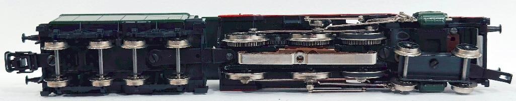 Marklin Postwar HO Scale #3086 4 - 6 - 0 Locomotive and Tender Boxed - 4