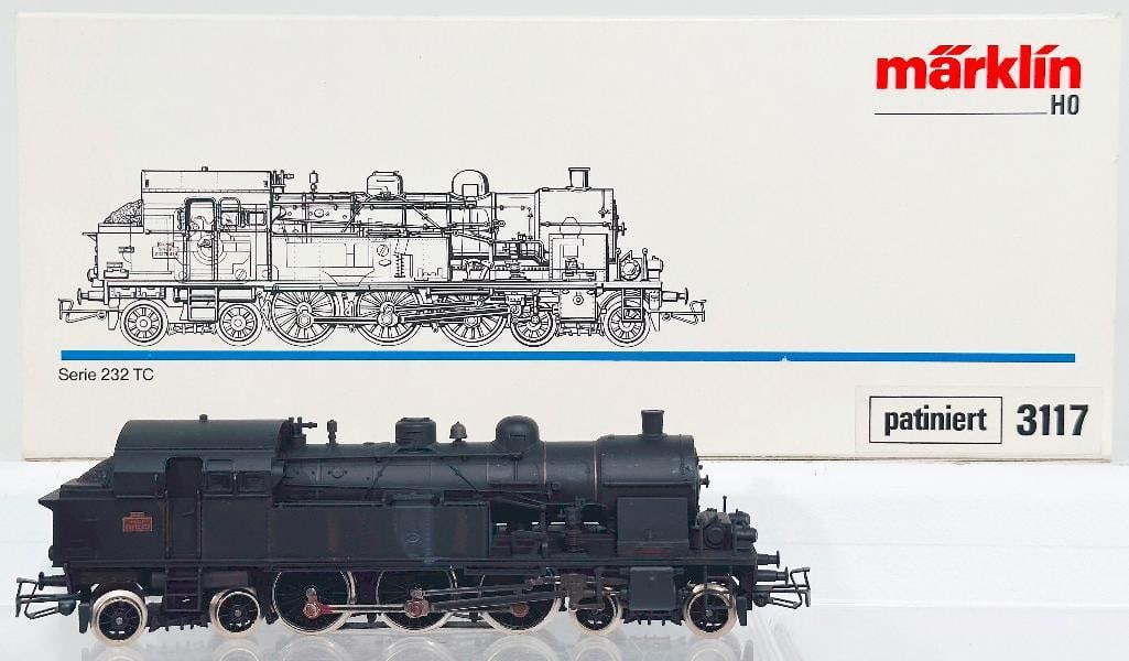 Marklin Modern HO Scale #3117 4 - 6 - 4 Serie 232 TC Tank Locomotive Boxed (1 of 8)